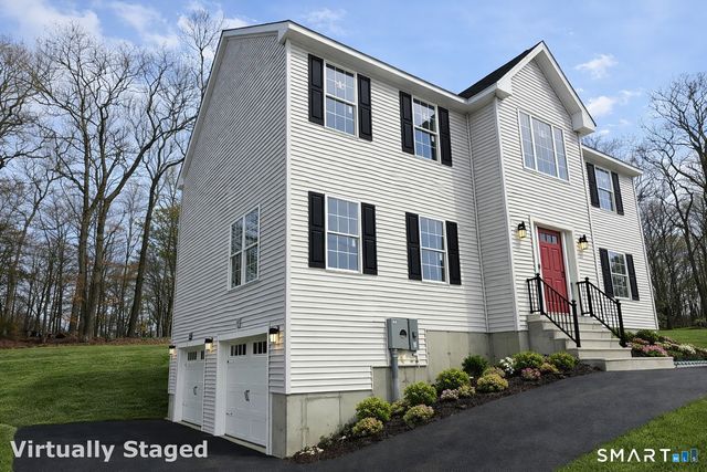 9 Charles Road, Oxford, CT 06478