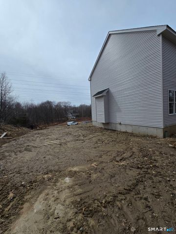 9 Charles Road, Oxford, CT 06478