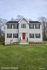 9 Charles Road, Oxford, CT 06478
