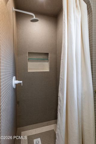 1658 E Harrison Avenue, Salt Lake City, UT 84105