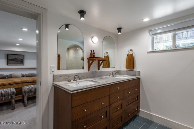 1658 E Harrison Avenue, Salt Lake City, UT 84105