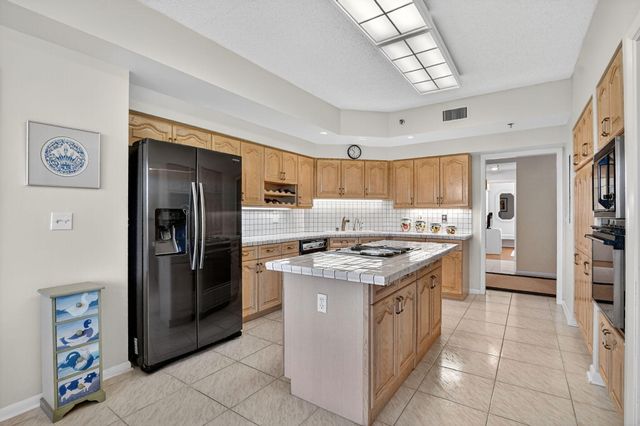 7351 Promenade Drive F-502, Boca Raton, FL 33433