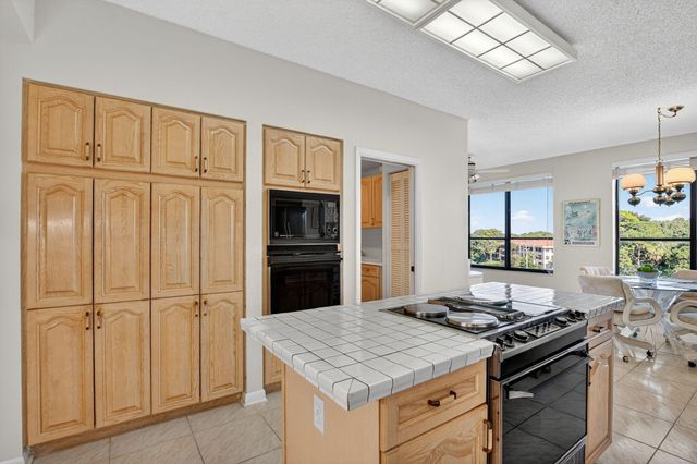7351 Promenade Drive F-502, Boca Raton, FL 33433