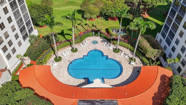 7351 Promenade Drive F-502, Boca Raton, FL 33433