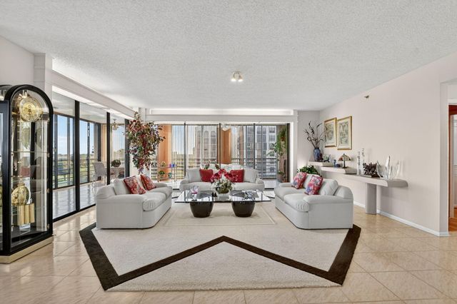 7351 Promenade Drive F-502, Boca Raton, FL 33433