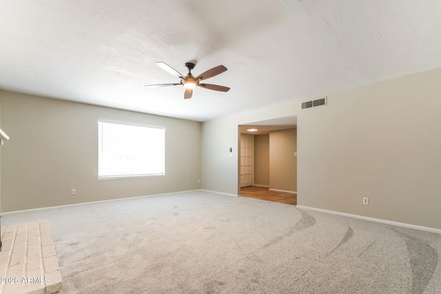 9641 N 41ST Drive, Phoenix, AZ 85051