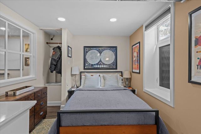 23 Duval Street, South Burlington, VT 05403