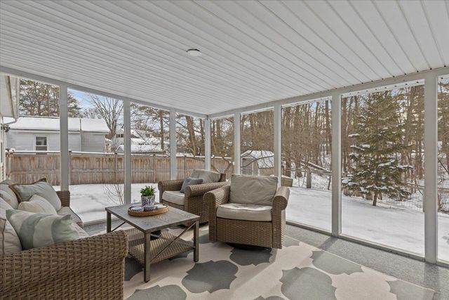 23 Duval Street, South Burlington, VT 05403