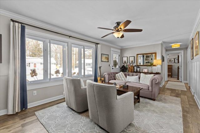 23 Duval Street, South Burlington, VT 05403