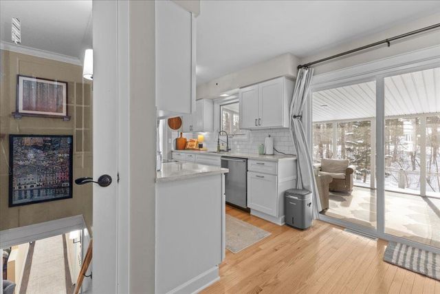 23 Duval Street, South Burlington, VT 05403