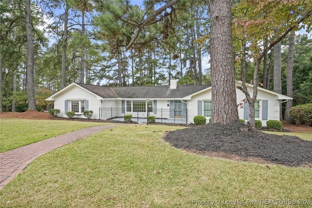 2515 Mirror Lake Drive, Fayetteville, NC 28303
