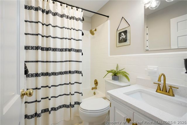 2515 Mirror Lake Drive, Fayetteville, NC 28303