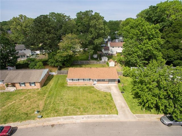 3340 Lakecrest RD, Virginia Beach, VA 23452