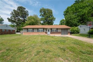 3340 Lakecrest RD, Virginia Beach, VA 23452