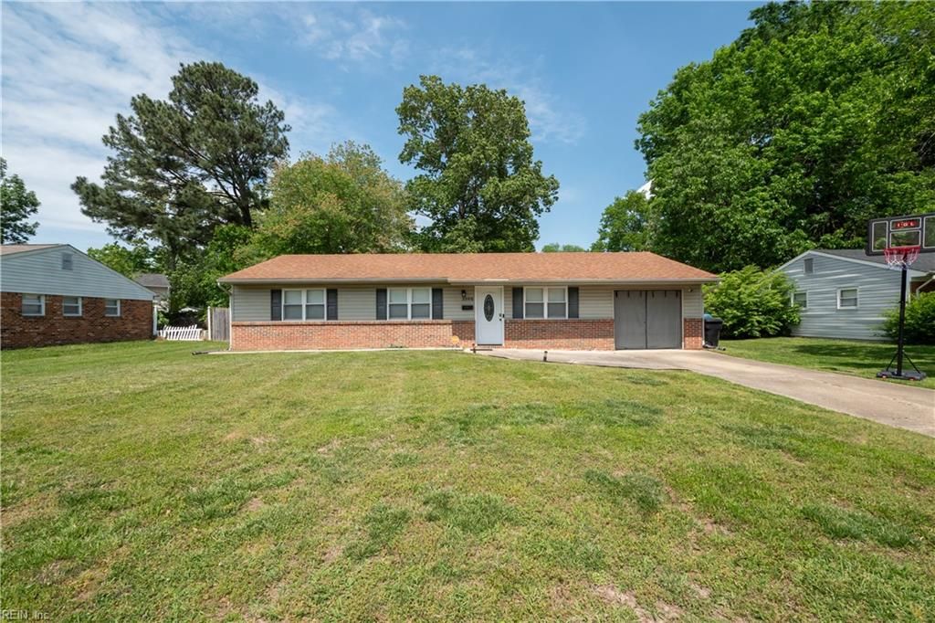 3340 Lakecrest RD, Virginia Beach, VA 23452