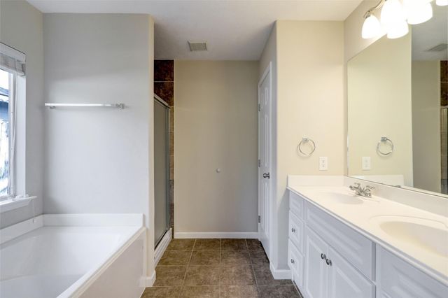 18319 Austin Oak Lane, Richmond, TX 77407