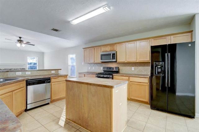 18319 Austin Oak Lane, Richmond, TX 77407