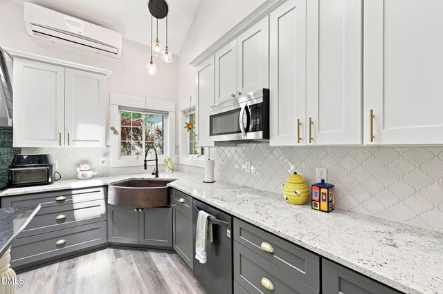 306 N Ninth Street, Mebane, NC 27302