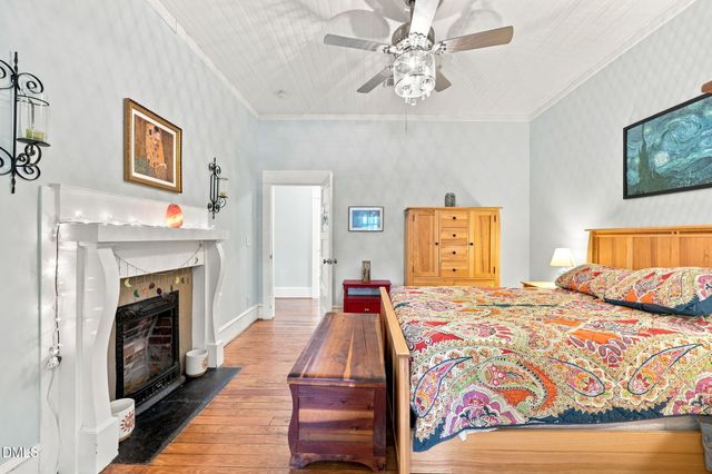 306 N Ninth Street, Mebane, NC 27302