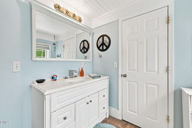 306 N Ninth Street, Mebane, NC 27302