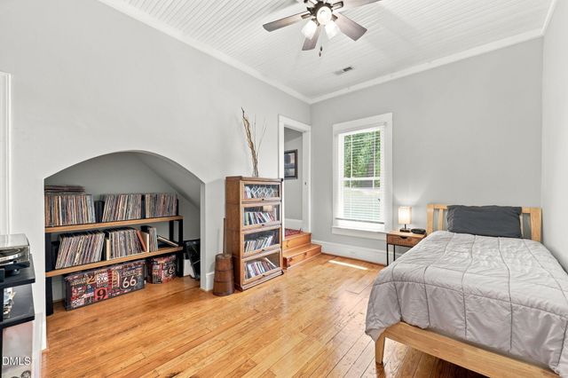 306 N Ninth Street, Mebane, NC 27302
