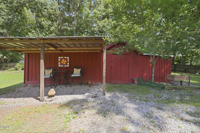 306 N Ninth Street, Mebane, NC 27302
