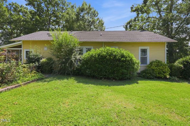 306 N Ninth Street, Mebane, NC 27302