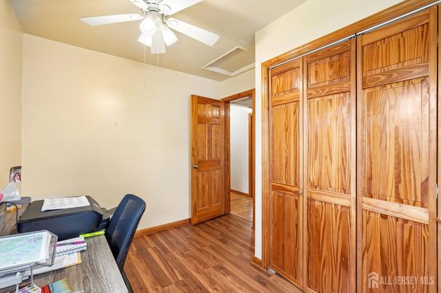 933 McCandless Place, Linden, NJ 07036