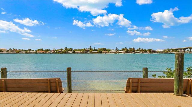 6021 BAHIA DEL MAR CIRCLE 234, St Petersburg, FL 33715