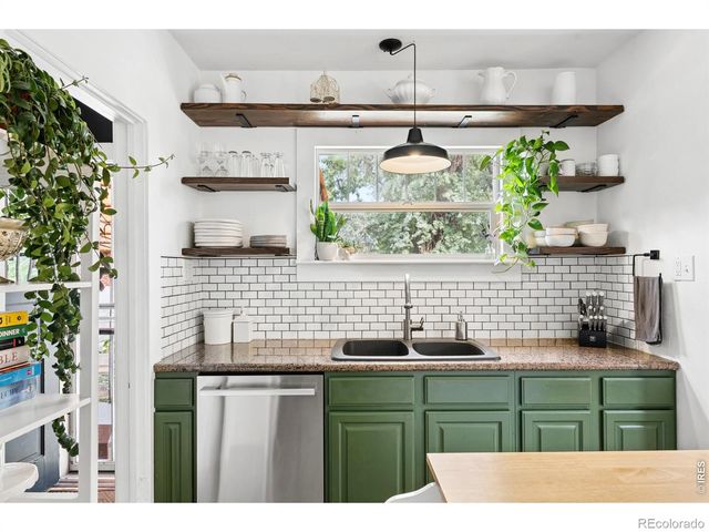 4776 Federal Boulevard, Denver, CO 80211