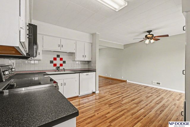 6209 Elm Street, Omaha, NE 68106