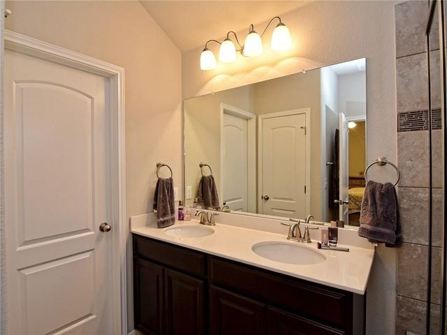 112 Cypress Bend CT, Georgetown, TX 78626