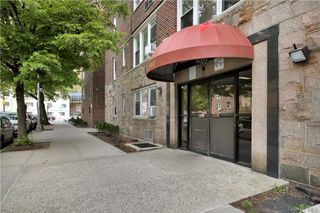 900 Lydig Avenue 4M, Bronx, NY 10462