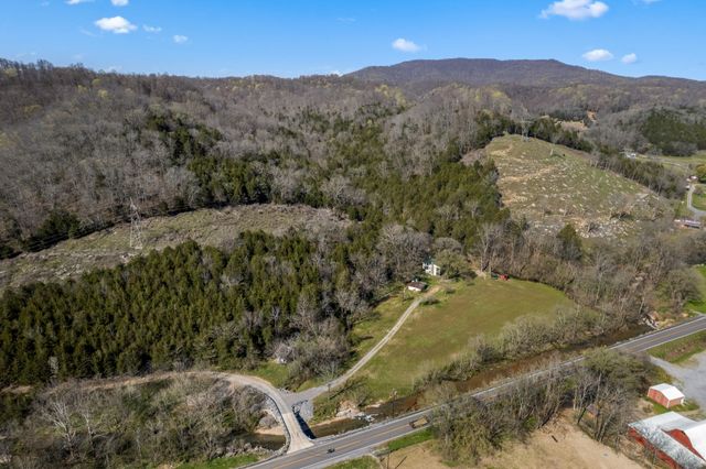 2203 Stones River Rd, Woodbury, TN 37190