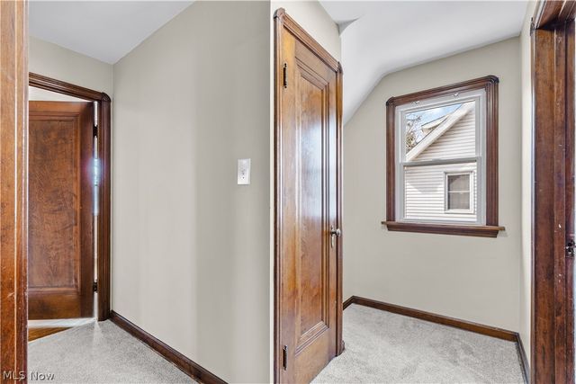 18303 Canterbury Road, Cleveland, OH 44119