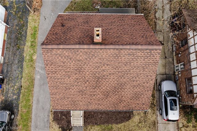 18303 Canterbury Road, Cleveland, OH 44119