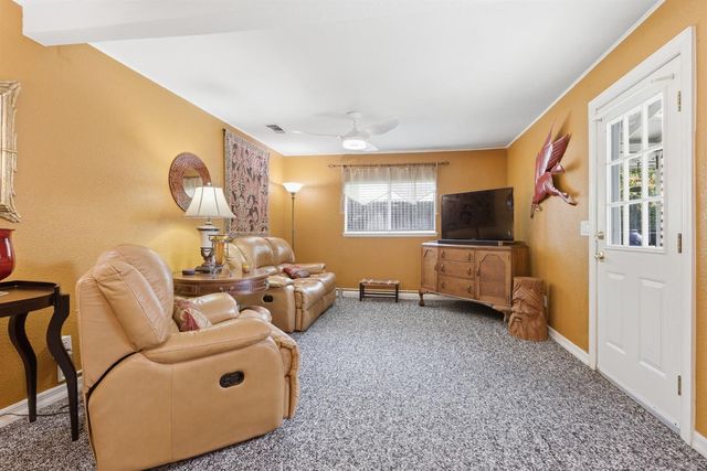 7540 Park Dr, Citrus Heights, CA 95610
