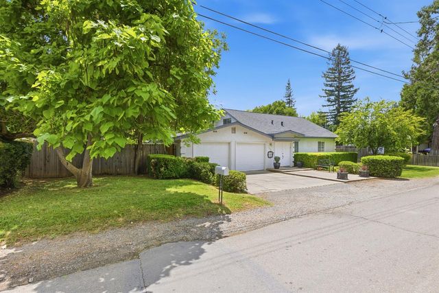 7540 Park Dr, Citrus Heights, CA 95610
