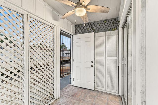 2501 Marilee Lane 4, Houston, TX 77057