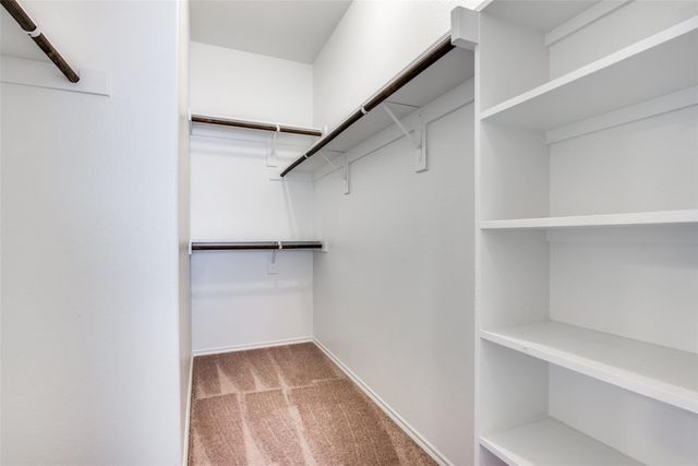 9825 Beaver Dam Lane, Mckinney, TX 75071