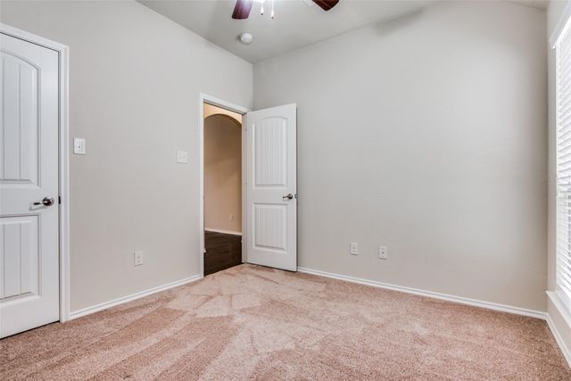 9825 Beaver Dam Lane, Mckinney, TX 75071