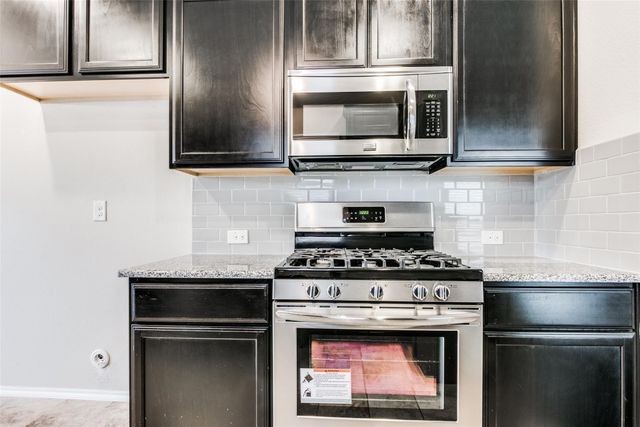 9825 Beaver Dam Lane, Mckinney, TX 75071