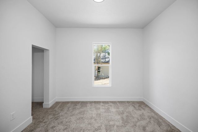 1604 W Maxwell Ave, Spokane, WA 99201