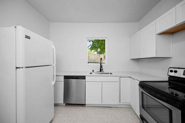 1604 W Maxwell Ave, Spokane, WA 99201