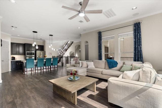 10215 Spring Shadows Park Circle, Houston, TX 77080