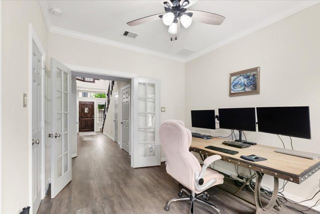 10215 Spring Shadows Park Circle, Houston, TX 77080