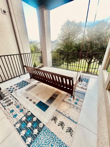 10215 Spring Shadows Park Circle, Houston, TX 77080