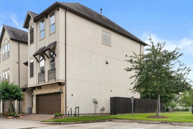 10215 Spring Shadows Park Circle, Houston, TX 77080