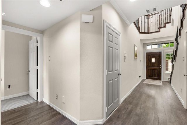 10215 Spring Shadows Park Circle, Houston, TX 77080