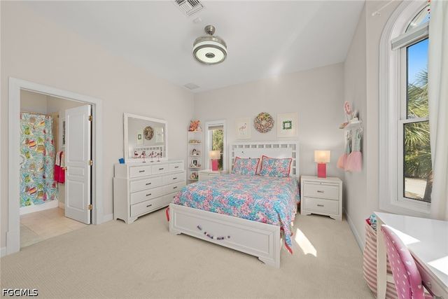660 Anchor DR, Sanibel, FL 33957